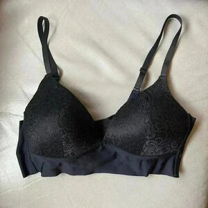 Adorable Black Prima Valentina Intimates Padded Wire Free Lace Bra Sides Support